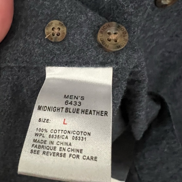 Woolrich Button Down Chamois Flannel in Midnight Blue Heather - Picture 7 of 7